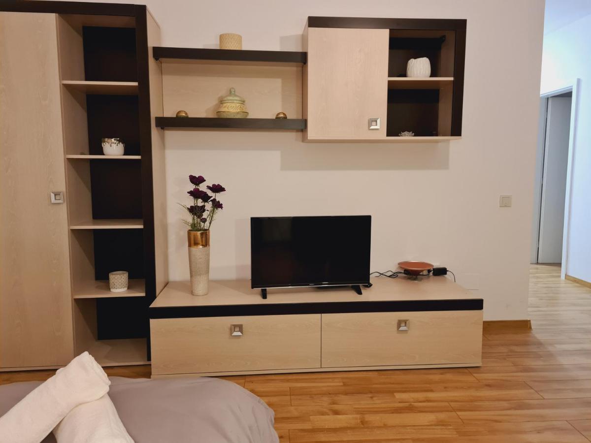 Lovely Ultracentral Apartment With Parking Cluj-Napoca Exterior foto