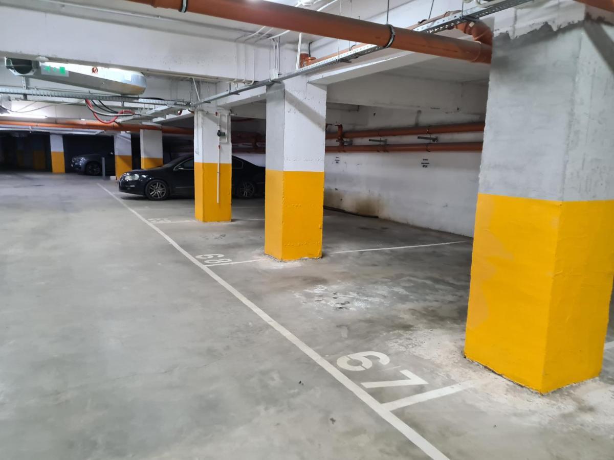 Lovely Ultracentral Apartment With Parking Cluj-Napoca Exterior foto
