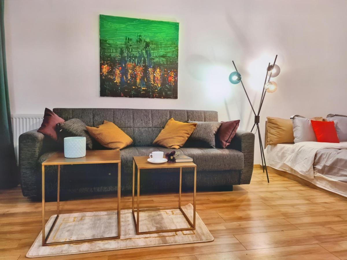 Lovely Ultracentral Apartment With Parking Cluj-Napoca Exterior foto